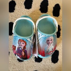 Crocs Disney Frozen II Kids - SZ 8C
